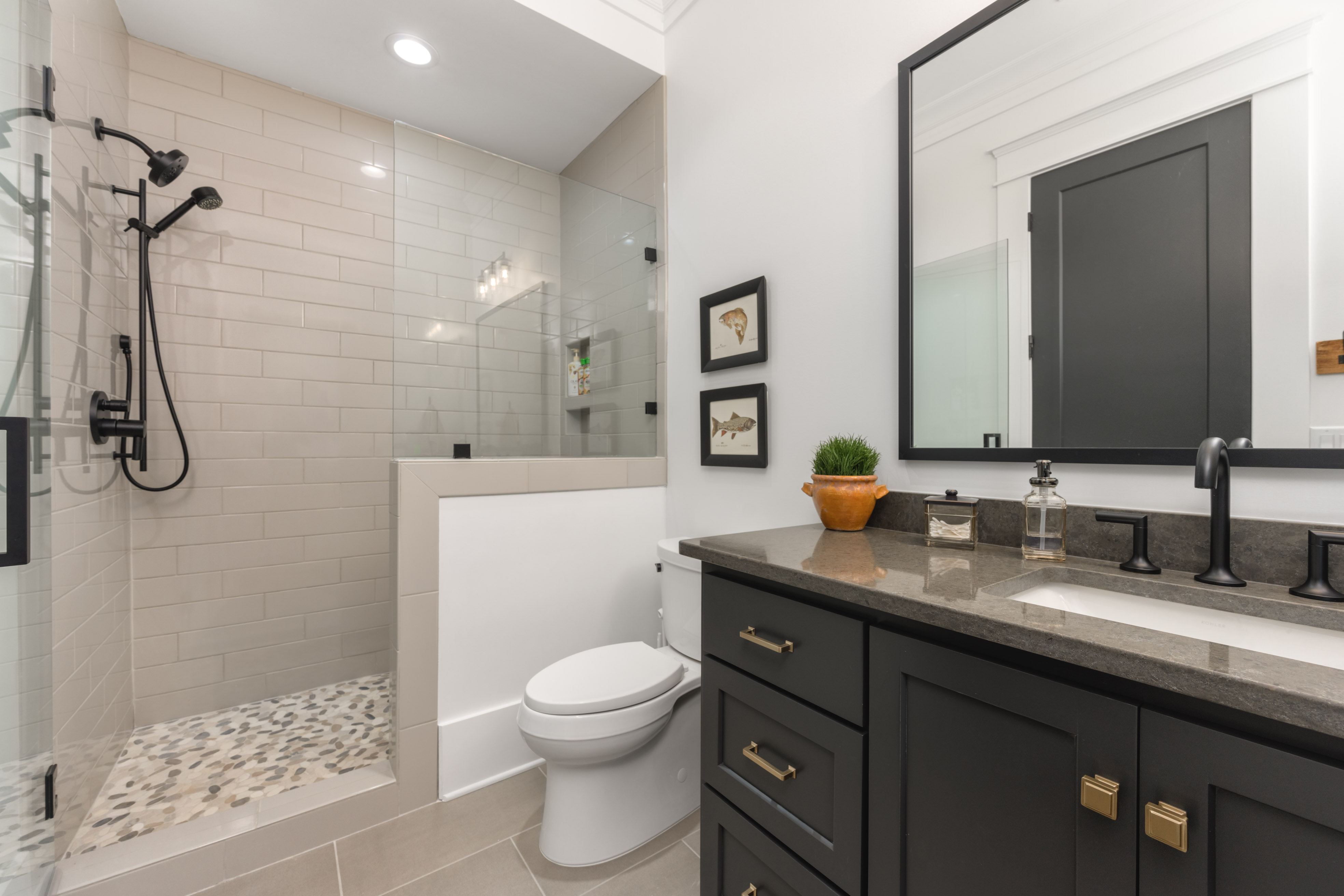 1051 South Shoals Drive image 37